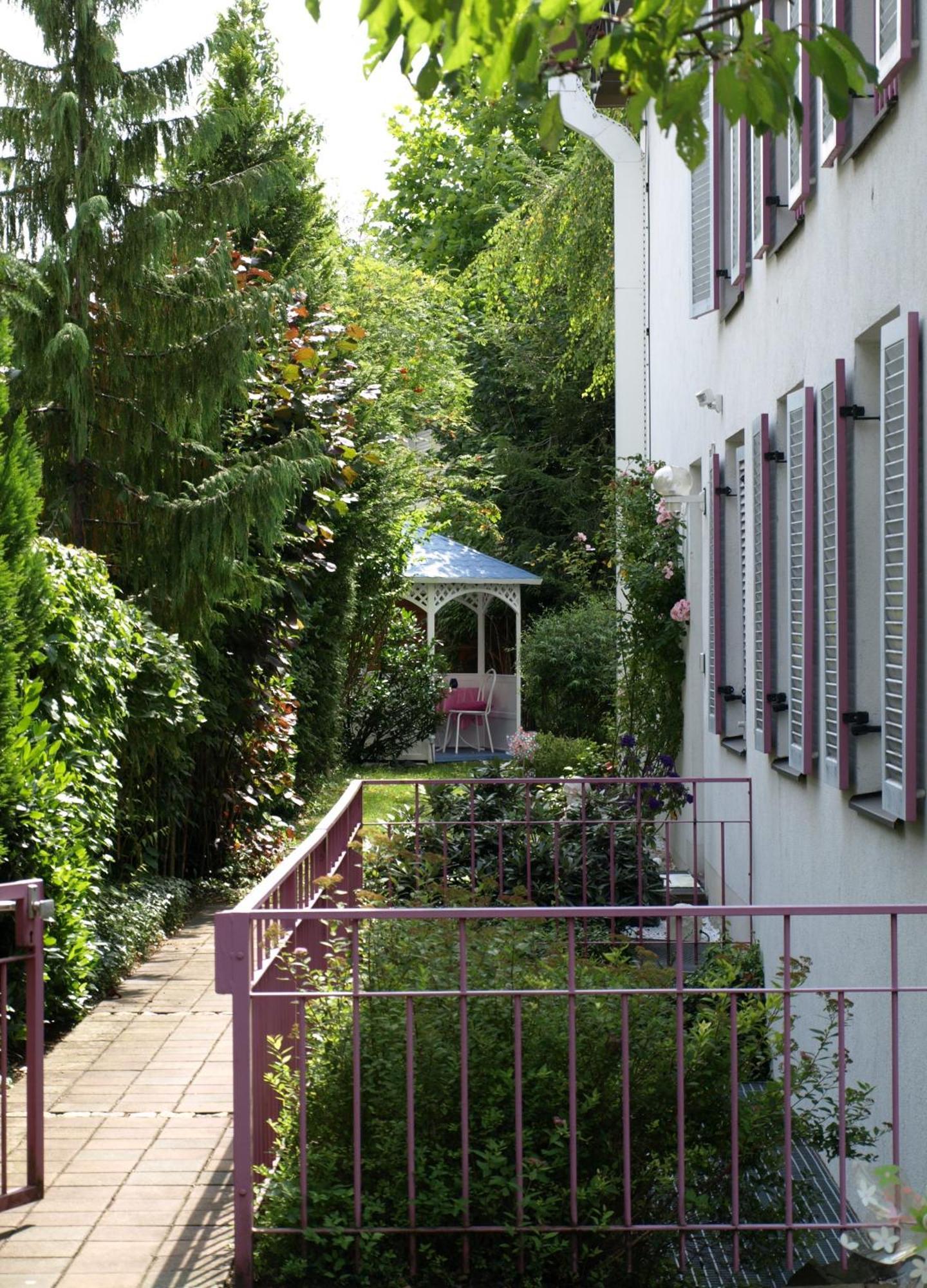 Villa Waldperlach By Blattl Мюнхен Екстериор снимка